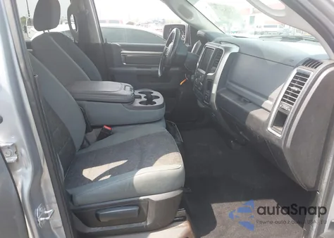 2019 Ram 1500 Classic Slt 4X4 5'7 Box из США, поврежденный, VIN 1C6RR7LT9KS644977